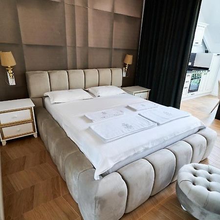 Studio Carolyne Bistrita Экстерьер фото